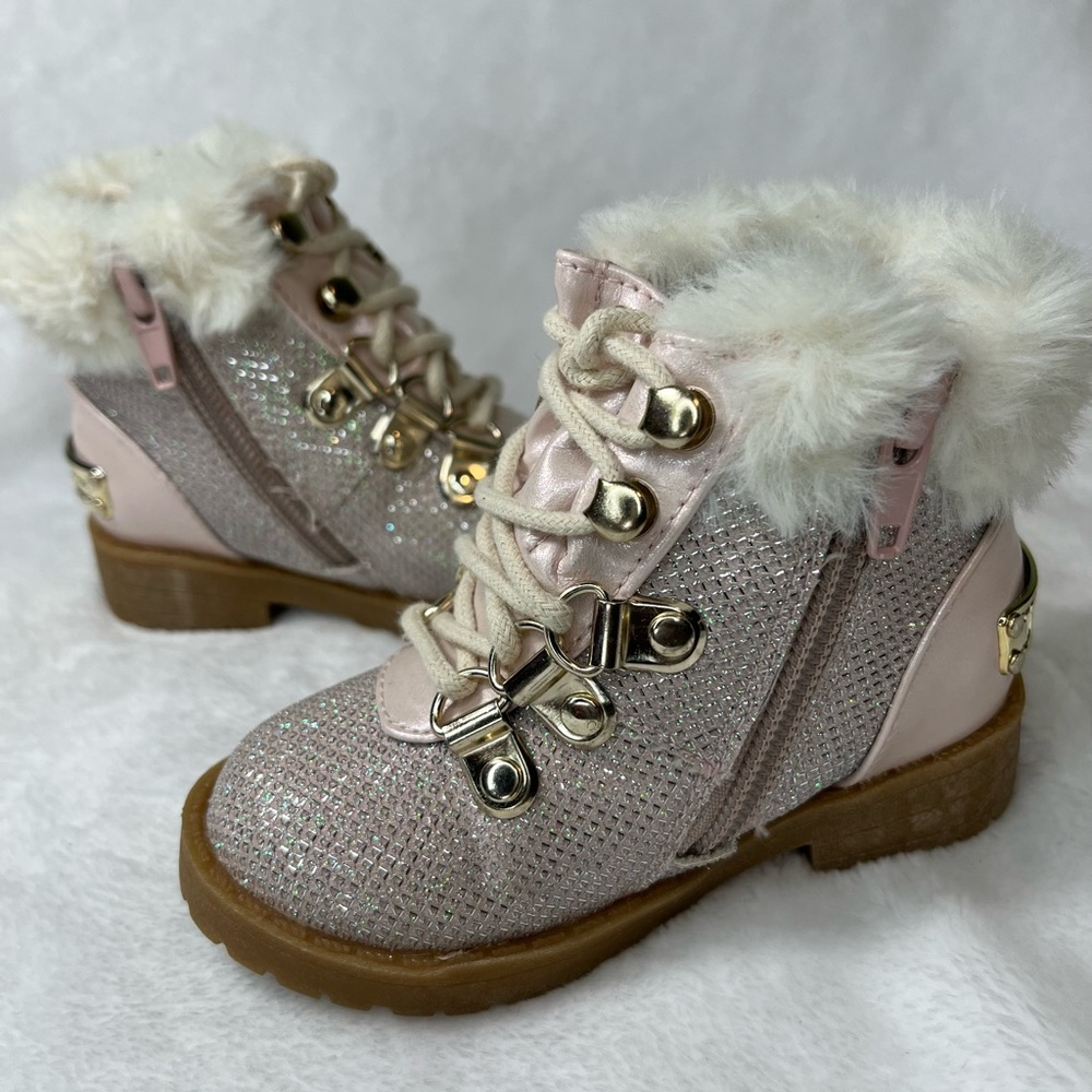Juicy Couture Toddler Boots Size:5m